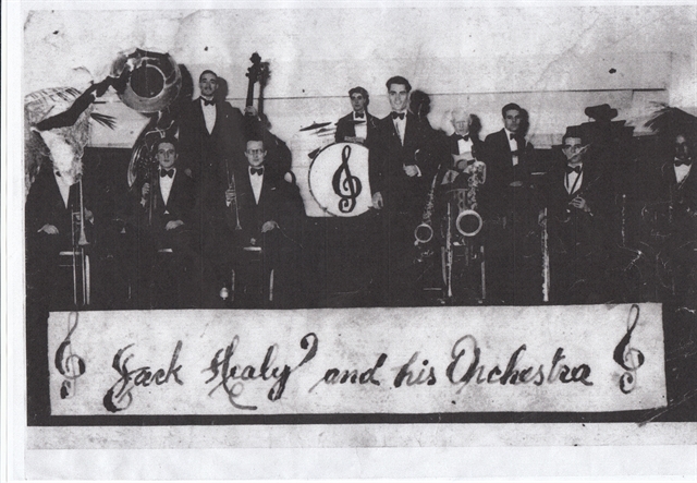 Jack Healy and his Orchestraa