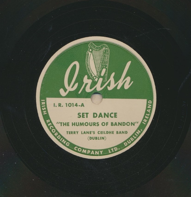 78rpm disc label of Irish Recording Company IR 1014-A, The Humours of Bandon by Terry Lane's Ceildhe Band.